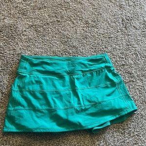 Lululemon Pace Rival Mid Rise Skirt- Kelly green 💚